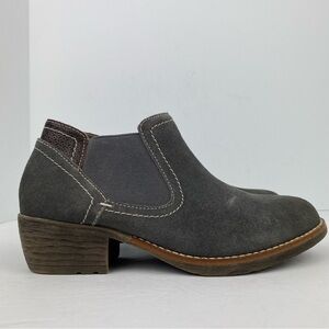 Biza size 38/7-7.5 Women’s Carson Gray Suede Leather Slip On Booties